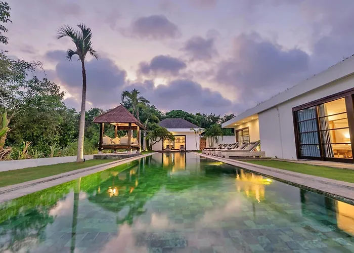 Christina Estate By Villas Direct Bali Seminyak 